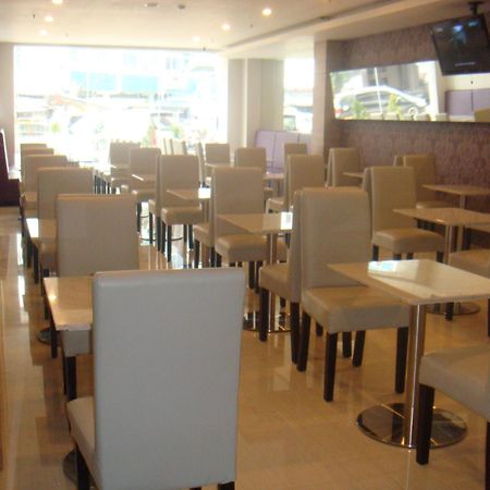 Rio City Hotel Palembang Exteriér fotografie