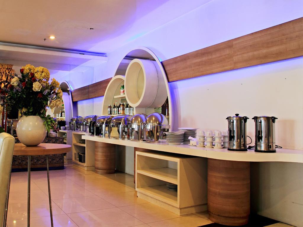 Rio City Hotel Palembang Exteriér fotografie