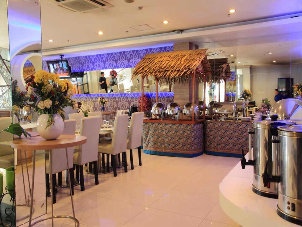 Rio City Hotel Palembang Exteriér fotografie